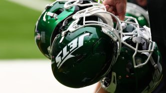NFL Star Mourned After Passing at 83