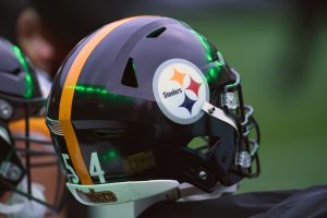Steelers Star Responds To Pitt Logo Destruction