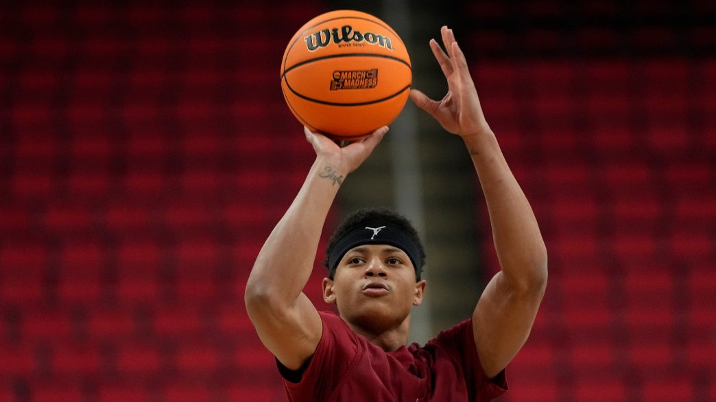 ‘I Think He’s A Baby’ – NBA Scout Doubts Jeremiah Fears’ Potential
