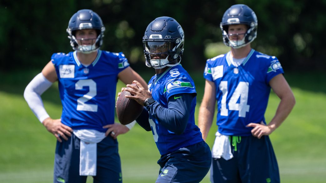 Seahawks Coach Says There’s No Debate At QB