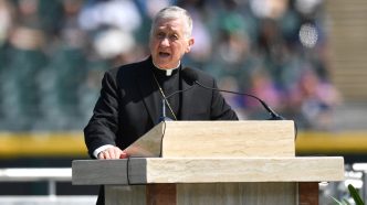 Pro Bowl TE, Sam LaPorta Just Got Blessed By…The Pope?