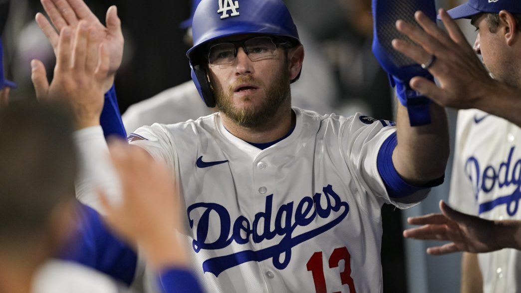 Max Muncy’s New Glasses Are Turning His Career Around