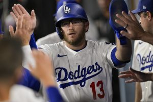 Max Muncy’s New Glasses Are Turning His Career Around