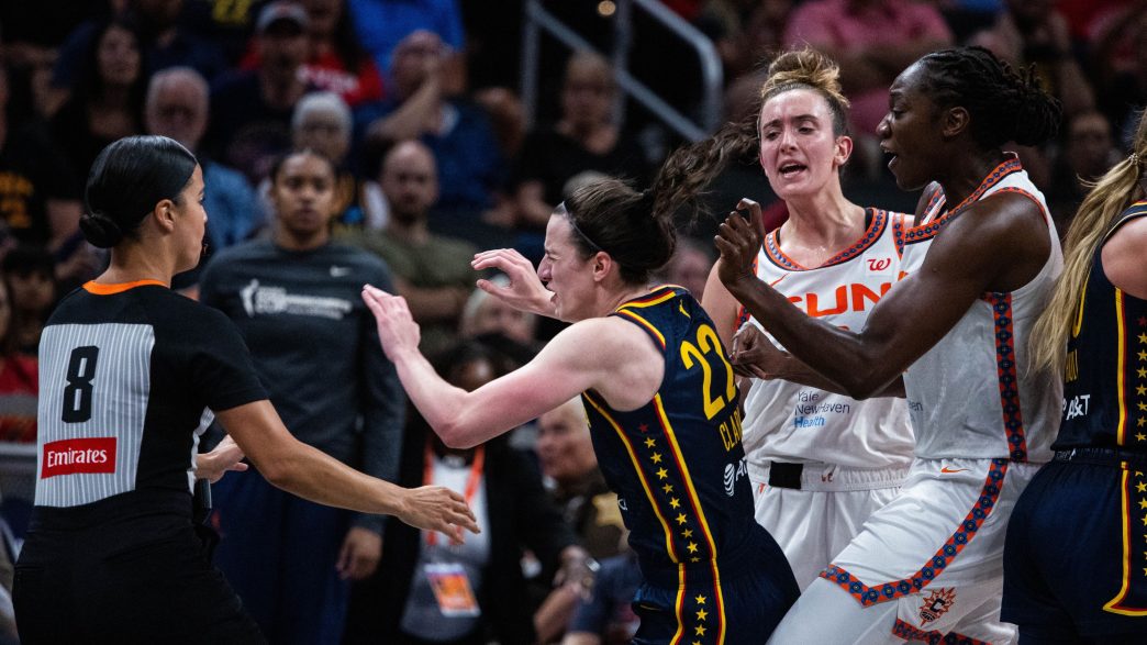 Tennis Legend Calls Out WNBA Players For Their Treatment Of Caitlin Clark