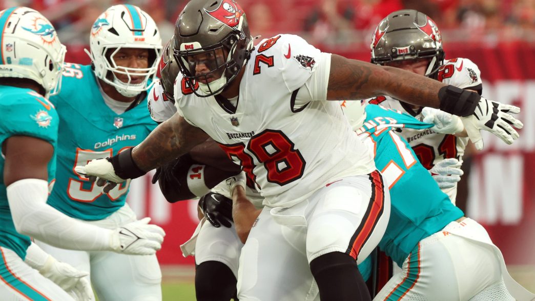 Bucs Receive Devastating News Over All-Pro OT