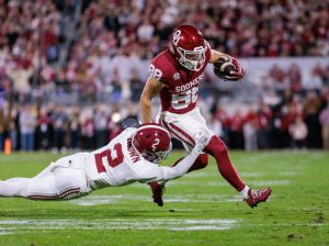 Oklahoma Takes A Step Ahead Of Alabama In Latest CFB Top 25