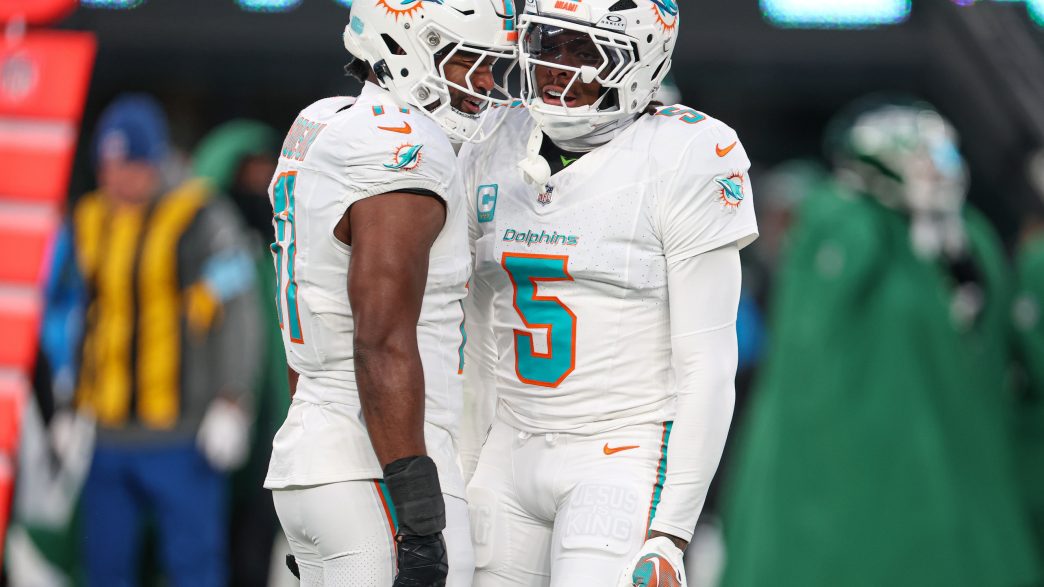 Dolphins CB Out For Season With Knee Injury