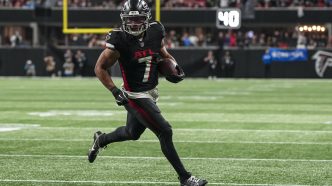 Falcons RB Goes Off On People For Pronouncing His Name Wrong