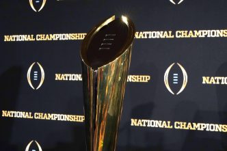 NFL Legend Lands Huge College Football Opportunity