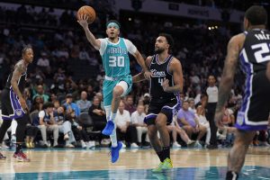 Seth Curry Is Hauling “A**” Out Of Charlotte