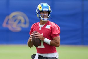 Jimmy Garoppolo Is Officially QB1 In Los Angeles