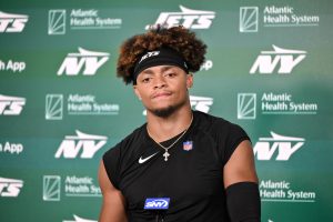 Jets HC Provides Timeline For Justin Fields’ Return