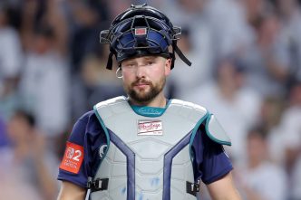 Cal Raleigh Reveals How He Knew the Yankees Were Stealing Their Signs