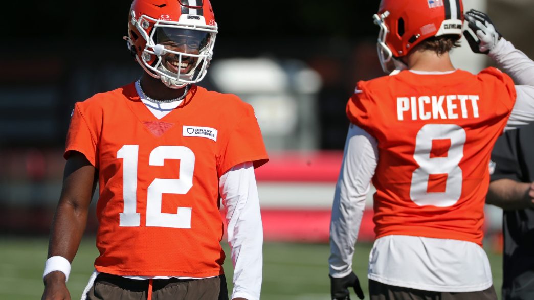 This QB Injury May Have Opened the Door For Shedeur Sanders