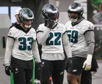 Eagles Young LB Looking Raw In Training Camp
