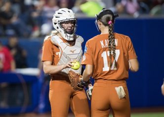 Texas Ties Program Record with 24th Straight Win, Hosts Baylor for the Record-Breaker