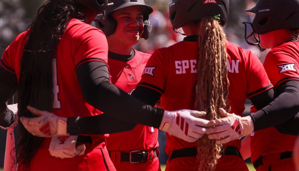 #12 Arizona at #2 Texas Tech: Canady’s Historic Run Meets Big 12 Home Opener