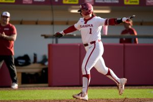 Kendall Wells Breaks NCAA Freshman Home Run Record With Clutch Blast at Texas