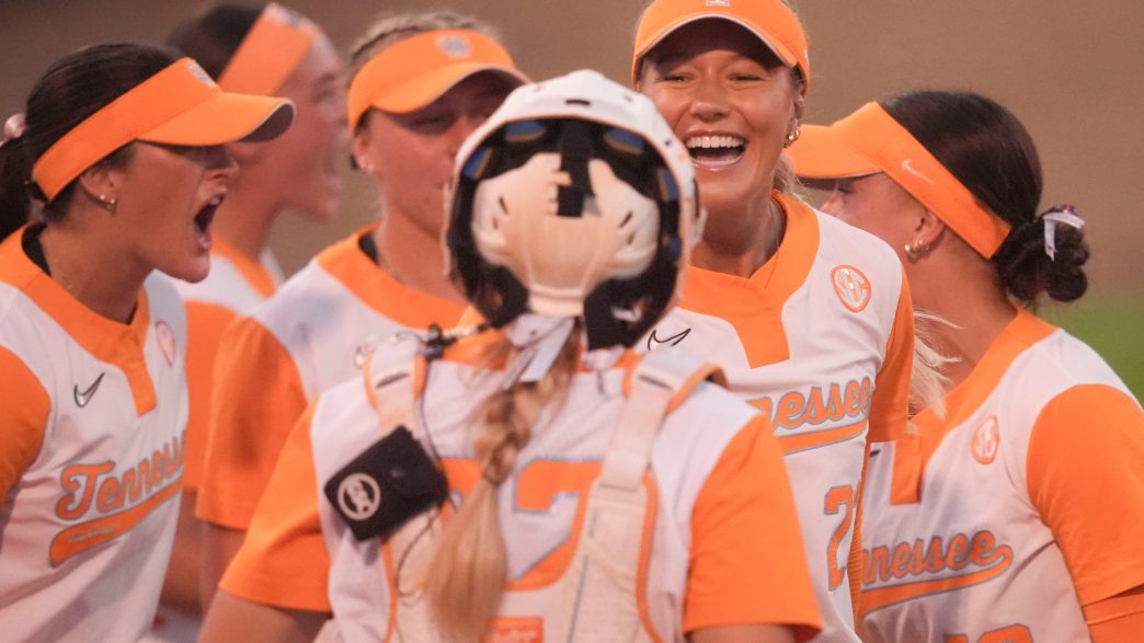 Tennessee Wins Series Over Alabama, Hands Tide First Conference Loss of 2026